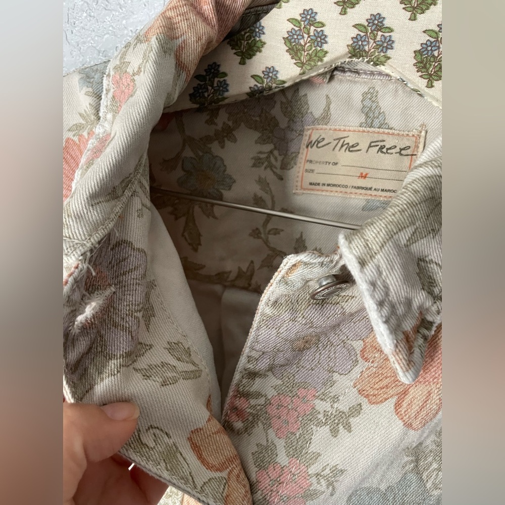 Free People Opal Swing Printed Denim Jacket 💫 - Picture 6 of 9